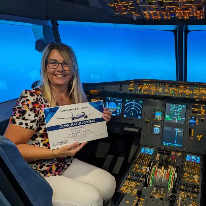 1 Hour Experience Flight Gift Voucher - Image 2