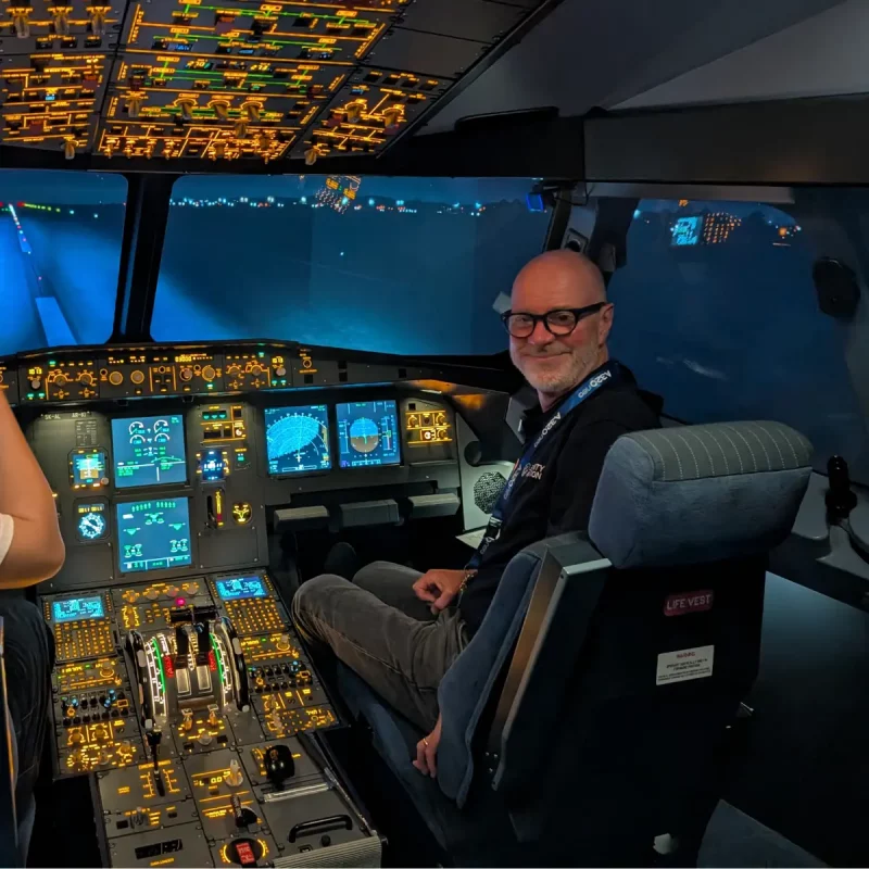 1 Hour Experience Flight Gift Voucher - Image 3